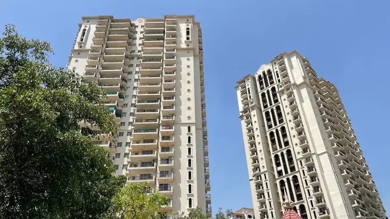 DLF New Town Heights, photo 2