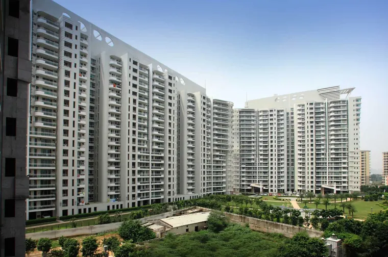 DLF The Icon, photo 3